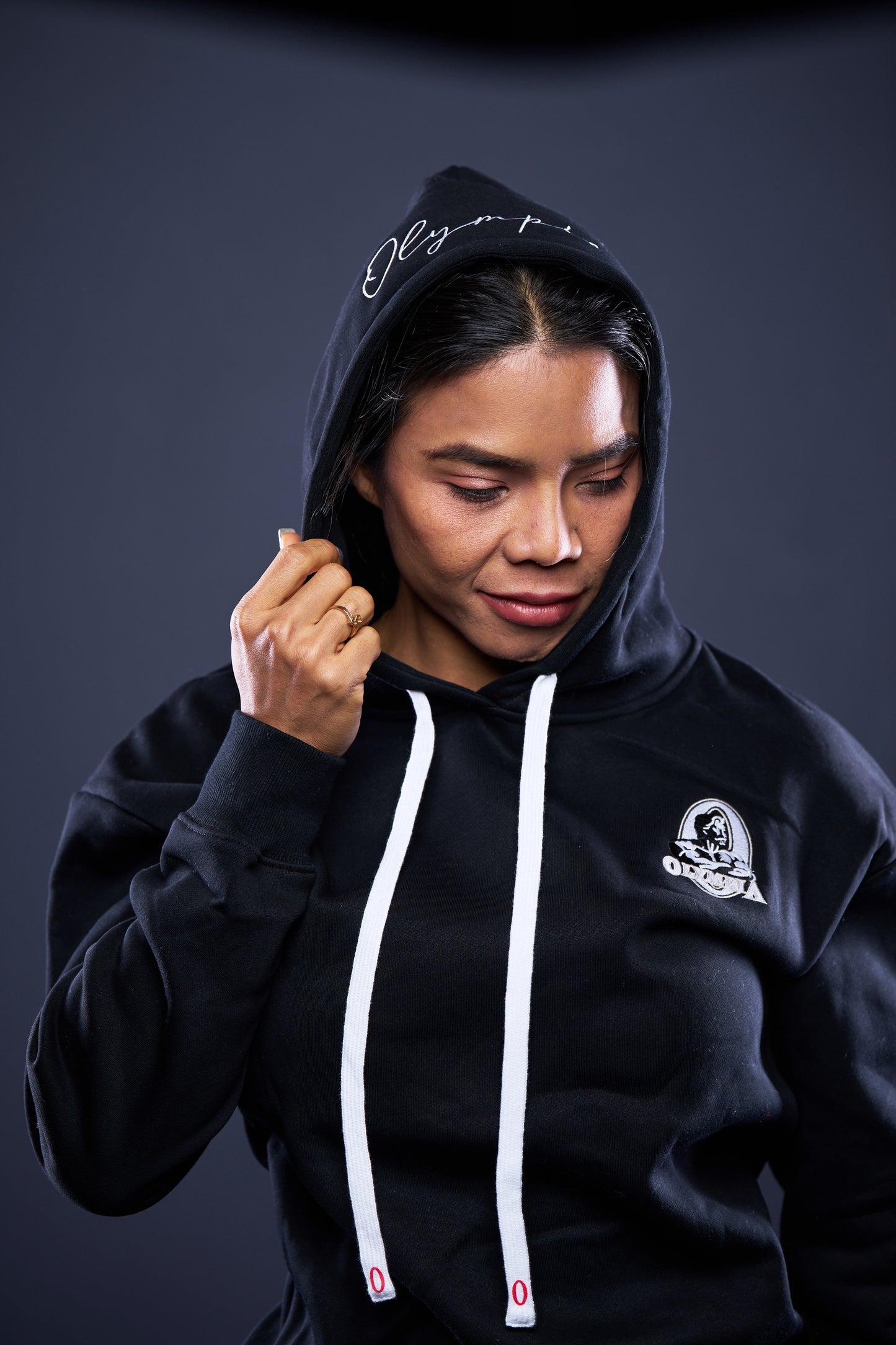 Olympia Women's Pullover Hoodie Black